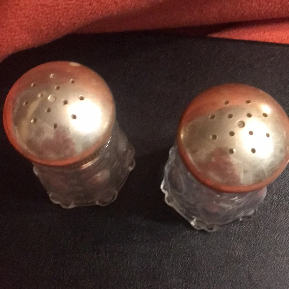 Vintage Avon Powder shakers set of 2